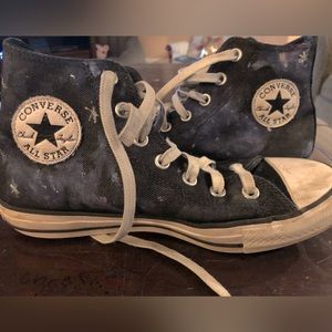 Converse Chuck Taylor Space Theme Sneakers           Woman’s 8 Men’s 6